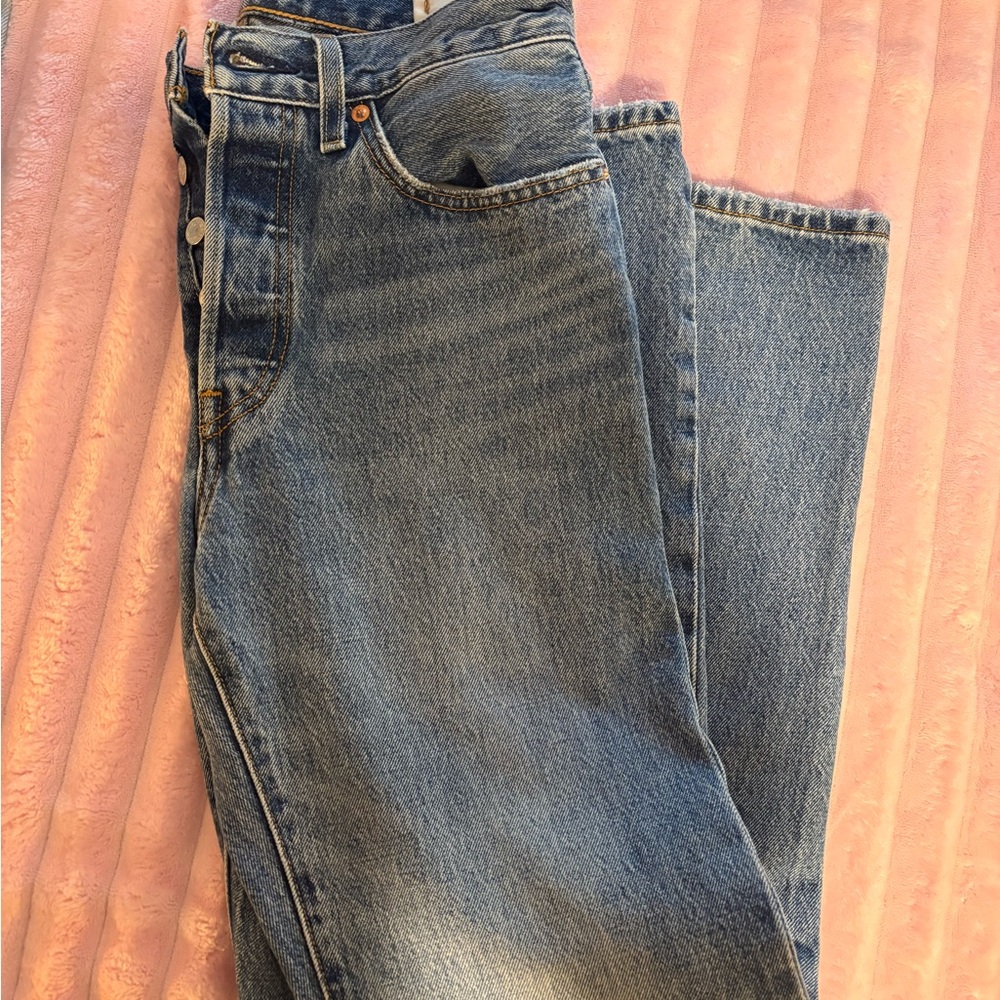 Levi dark blue jeans in very good condition